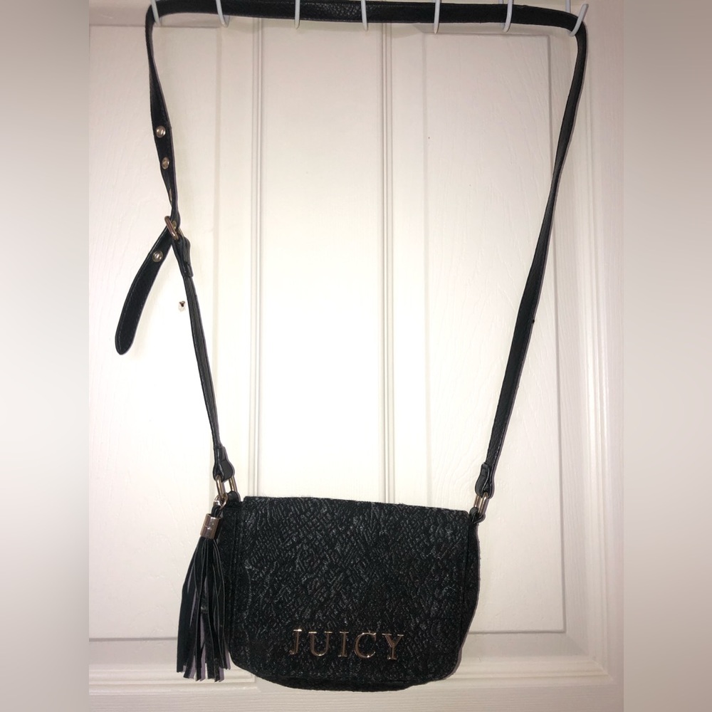 LIGHTLY USED- MAKE OFFER!!